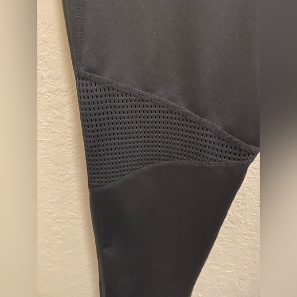 Z by Zella Perforated Black Leggings - Picture 2 of 7